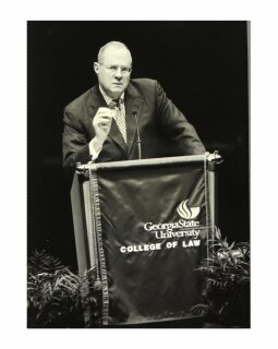 Photograph of Justice Anthony Kennedy Giving Miller Lecture